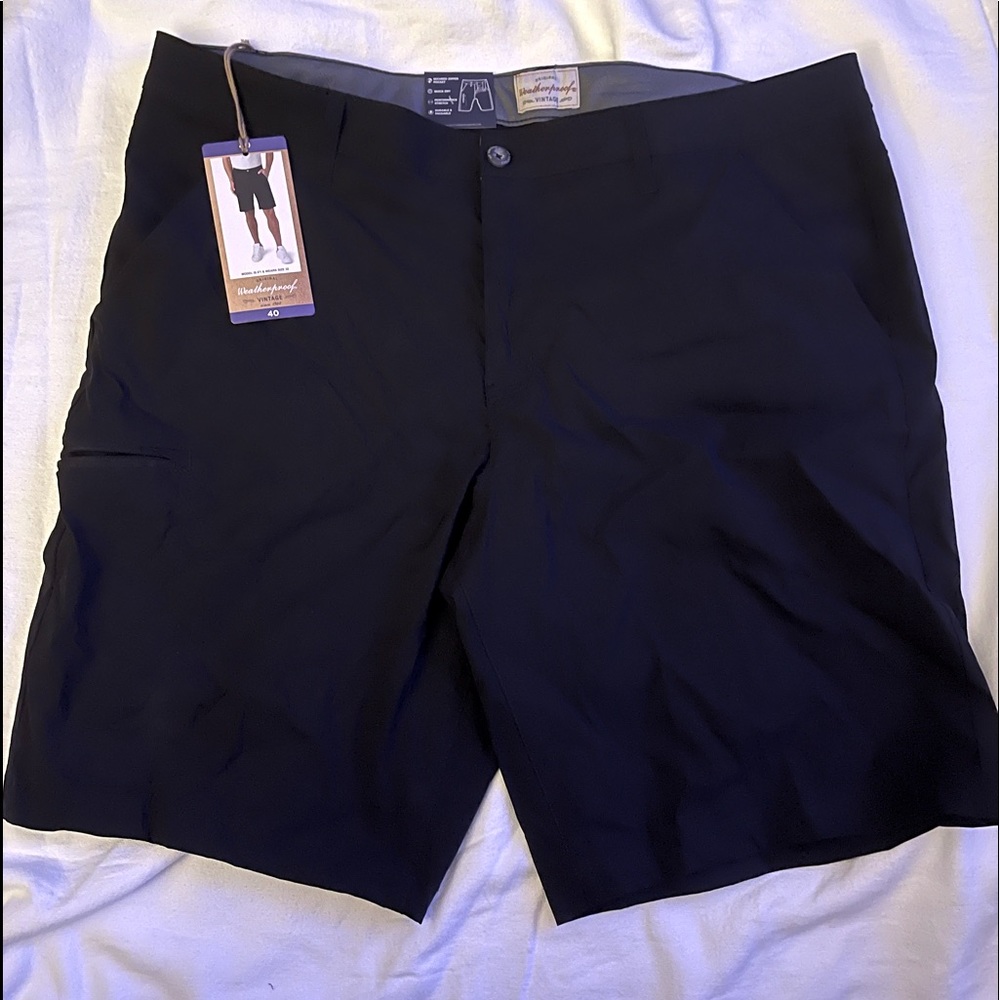 BRAND NEW Men’s Black shorts